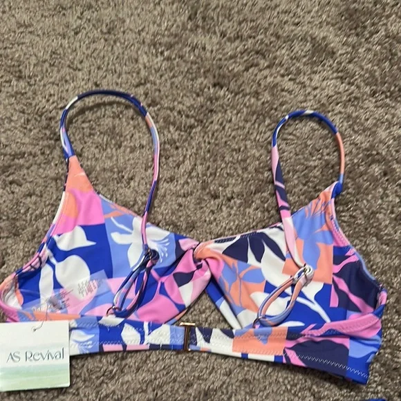 SOLD ON E B A Y Altar'd State Bikini Set S Tropical Floral Twist Front BNWT - Picture 5 of 11